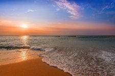Paraga-Beach-720x481.jpeg